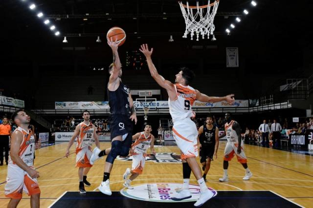 Un muro en Olavarr�a