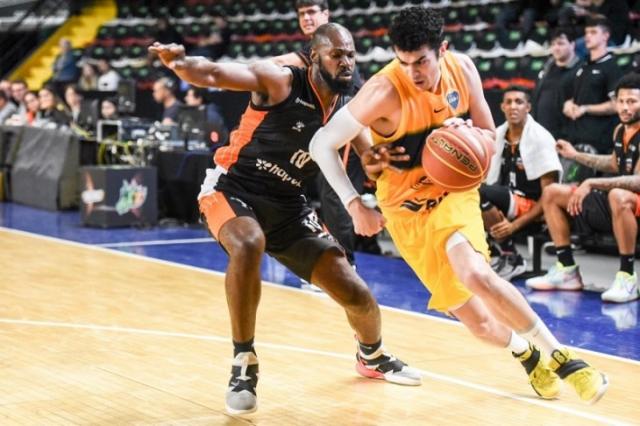 Boca derrot� a Cearense en el inicio del Interligas