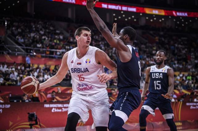 Y dios no los ayud�