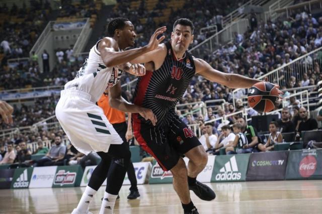 Scola comand� la legi�n