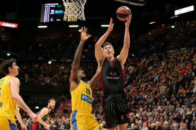 Capit�n al comando