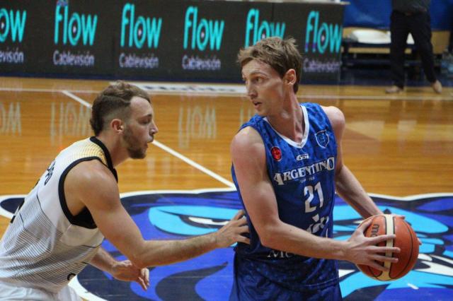 Comu tom� por asalto el Fort�n