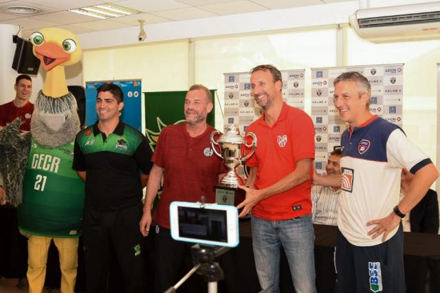 Presentaci�n oficial del Super 4