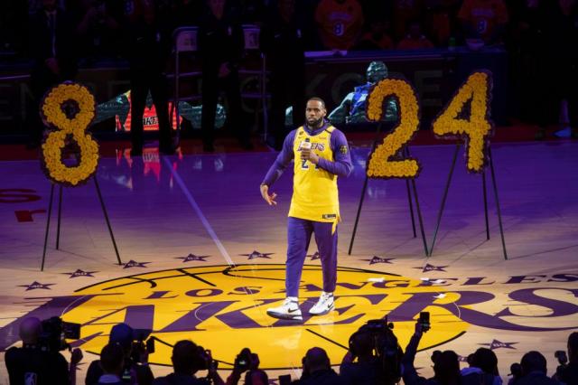 Los Lakers entre las l�grimas y la vuelta a la canchas