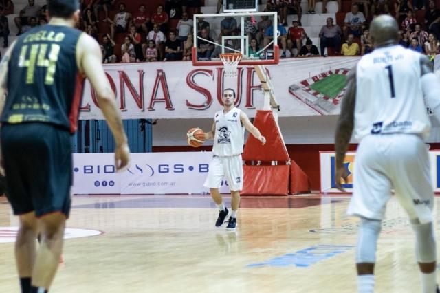 Lo festej� lejos de casa