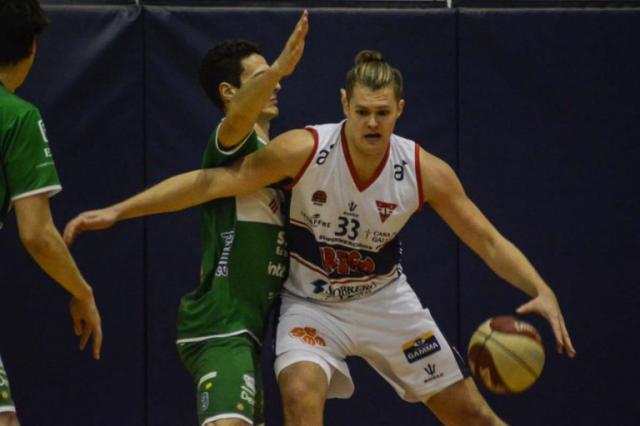 S�bado en positivo