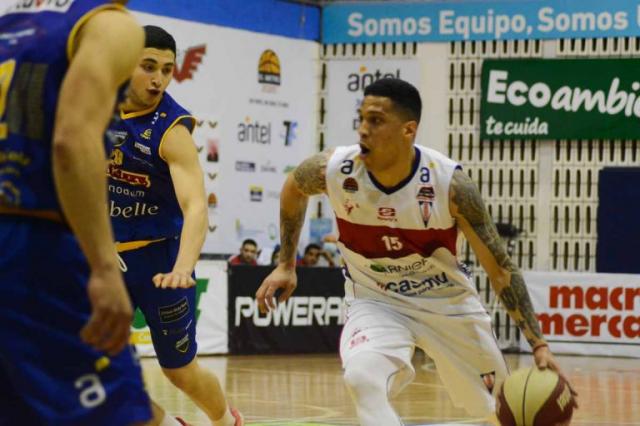 Lo baj� de la punta