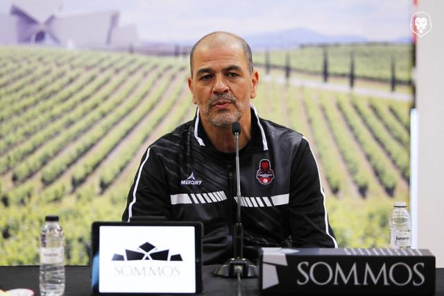 Hern�ndez: "Hay que fijarse objetivos de filosof�a y estilo antes de numerales"