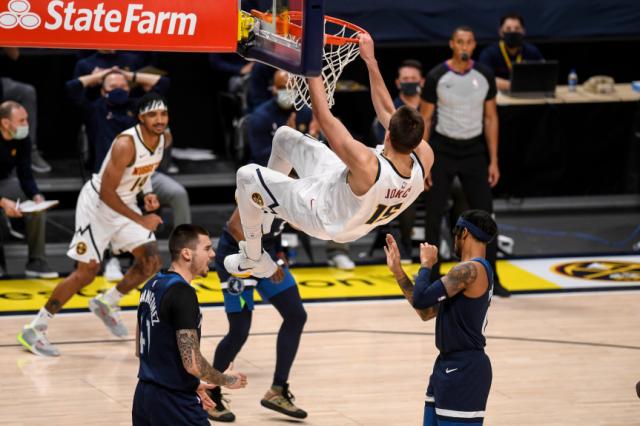 Denver gan� con otra s�lida tarea de Facundo Campazzo