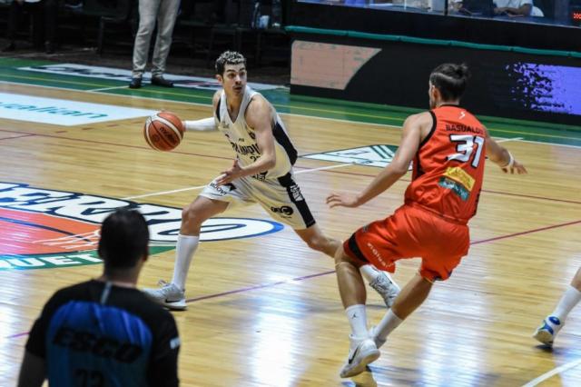 Lo inici� y lo termin�