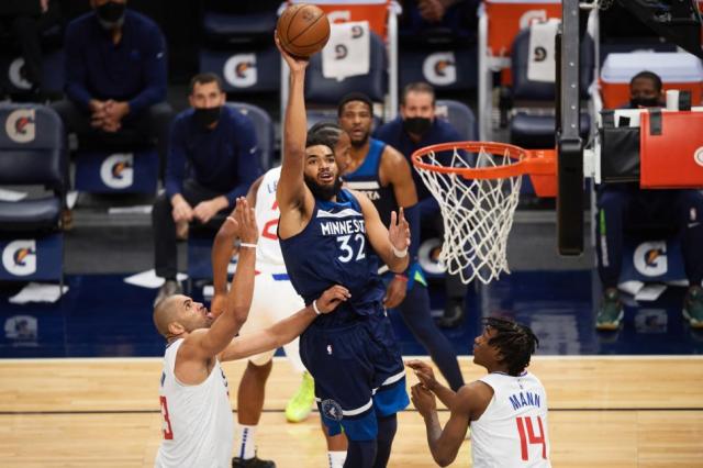 R�cord de Towns y victoria de Wolves