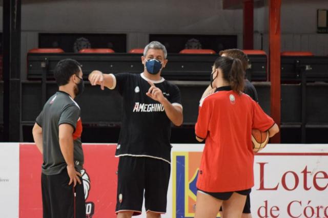 Castro: "No queremos �nicamente sumar nombres sino lograr un funcionamiento que nos potencie"