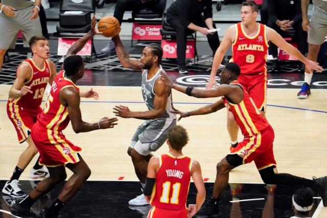 Clippers fren� la racha de Hawks
