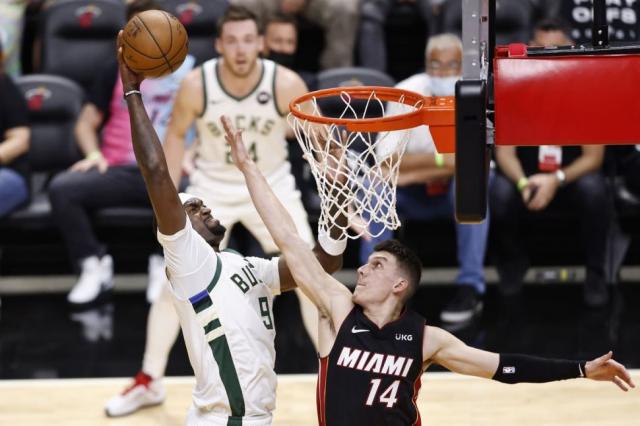 Milwaukee mand� al borde del abismo a Miami