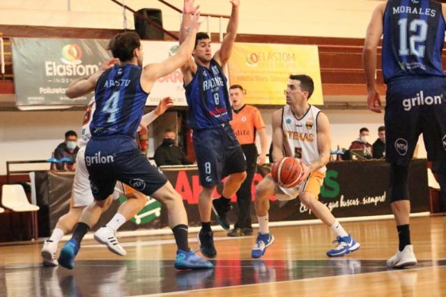 �xitos por diferentes v�as