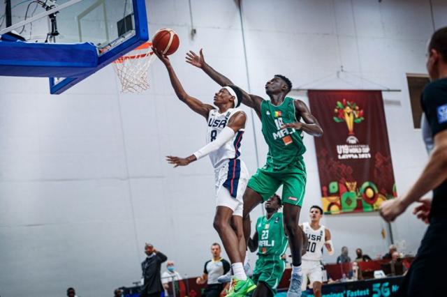 Turqu�a y Espa�a toman impulso