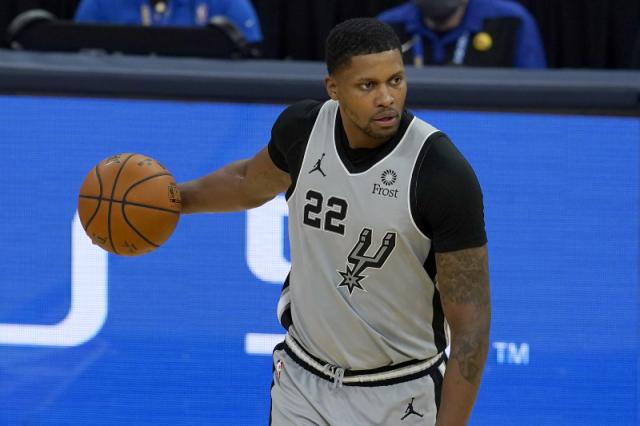 Jornada so�ada para los Lakers en la agencia libre