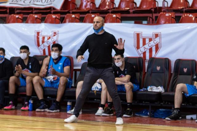 Anglese: "Cuando el equipo entendi� como ten�amos que defender, dio un paso hacia delante"