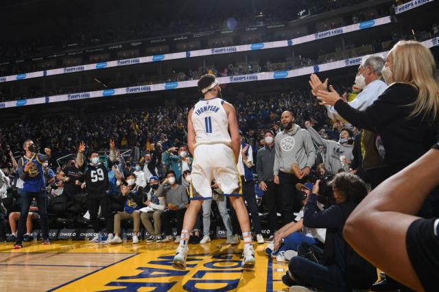 �Mir� qui�n volvi�!