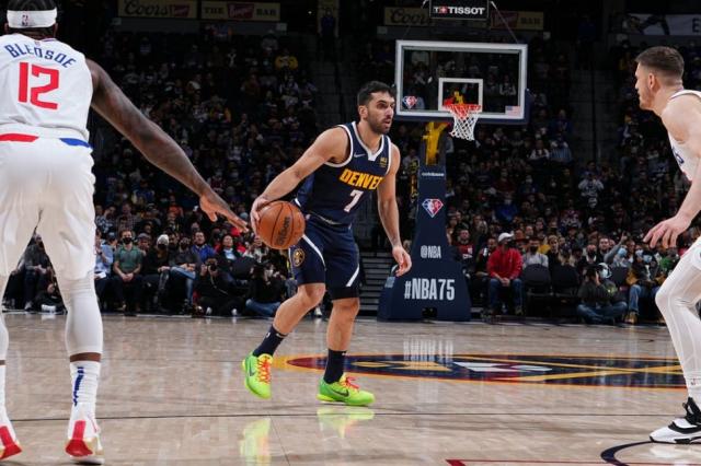 Denver celebr� sin protagonismo de Facu