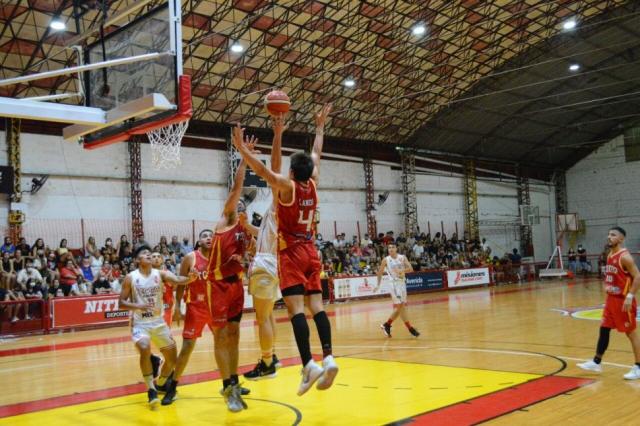 La Uni�n y Tokio a toda m�quina