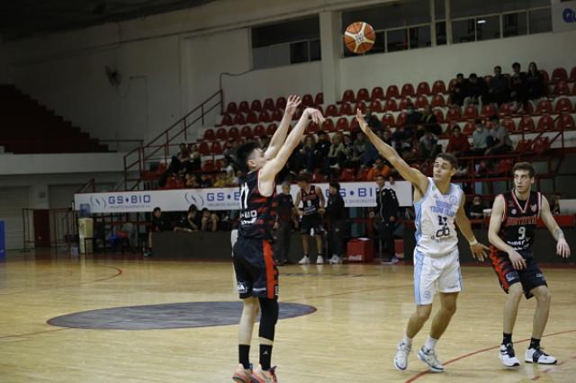 Araujo y Konaszuk se adue�aron del domingo