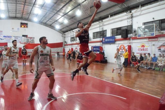 Hurac�n con la sorpresa, Pico y Uni�n indetenibles