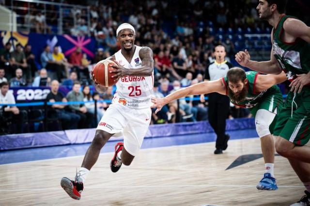 Nacionalizar jugadores �Un atajo a la victoria inmediata?