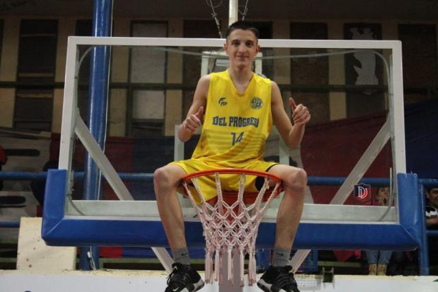 Con t�tulos y clasificaciones, el �semillero� de Del Progreso disfruta su presente