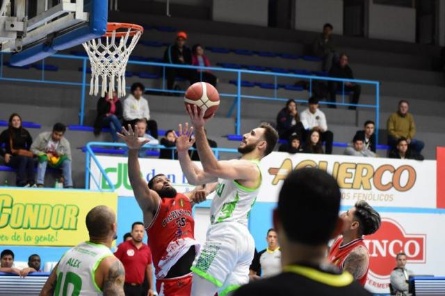 El celeste celebr� en la derrota