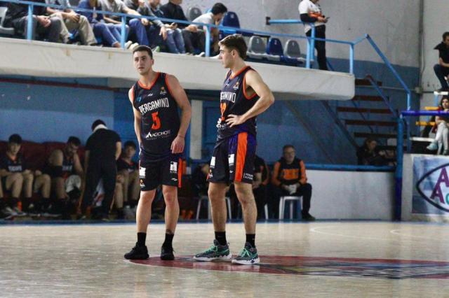 Z�rate de racha, La Uni�n y Pergamino pusieron primera