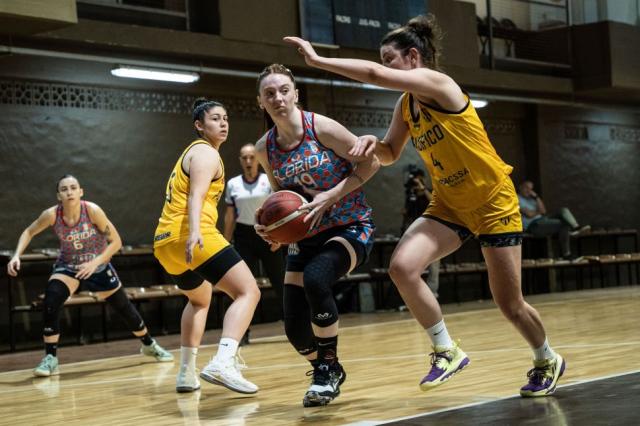 Con el debut de Alonso el CUF sum� su primera alegr�a