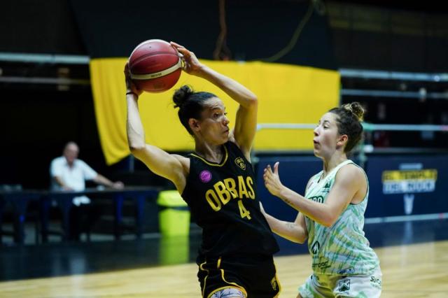 Obras volvi� a ganar y puso a Ferro al l�mite