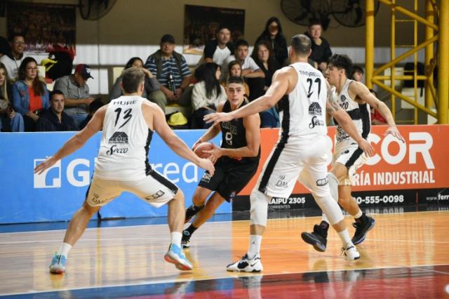 Abrazado a la ilusi�n