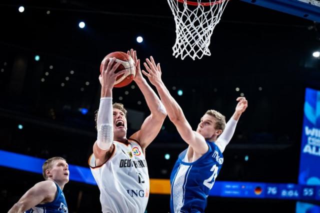 GRUPO E: Prim� la l�gica en el cierre