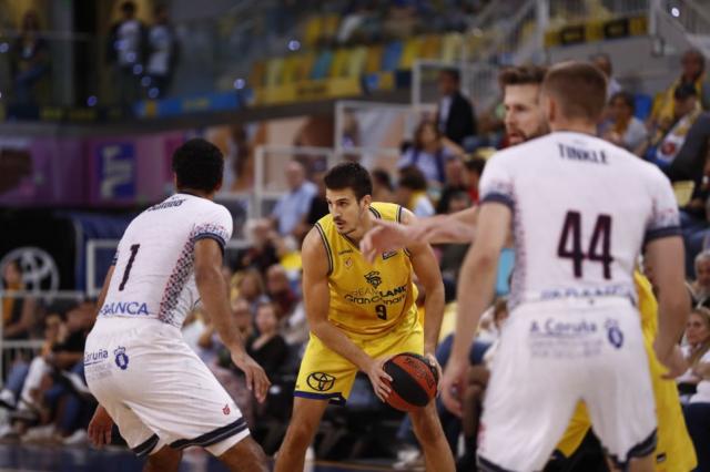 Sonrieron de nuevo en Espa�a