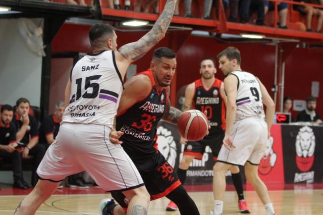 Despert� el le�n