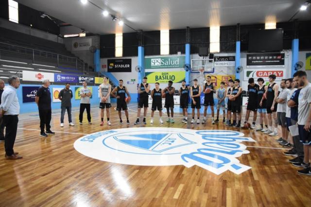 Pretemporada, Formativas y dia de la ni�ez en Ober�