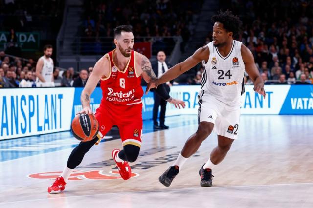 Euroliga: Liderazgo griego y una racha que se termin�