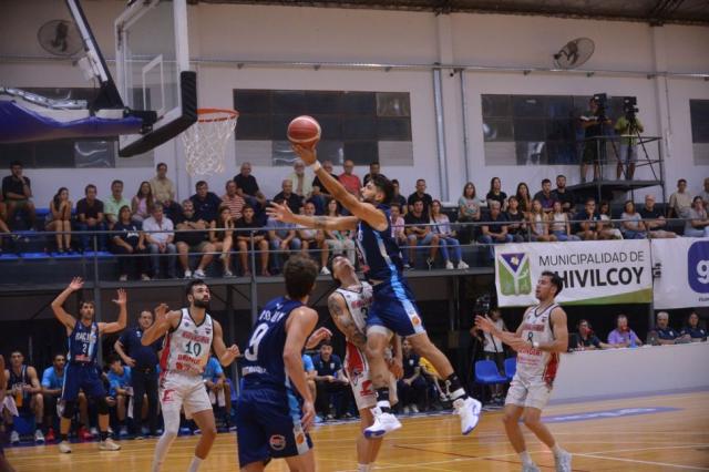 Sur A y B: Lan�s al frente, Racing y Pergamino con firmeza