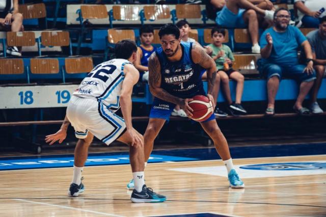 Regatas reaccion� ante un Pe�arol inofensivo