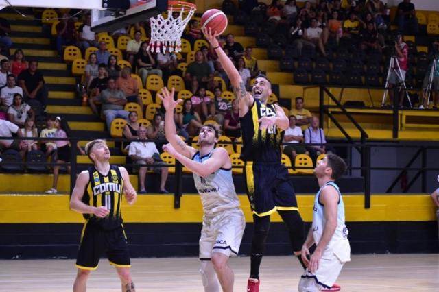 Comunicaciones y Barrio Parque meten presi�n