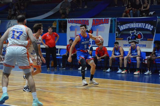 Villa San Mart�n e Independiente lo resolvieron en casa