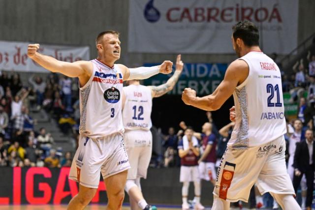 Primera FEB: Oviedo Baloncesto y Obradoiro con los bombazos de la jornada
