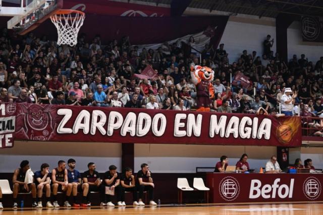 Lan�s y Pico con grandes cierres