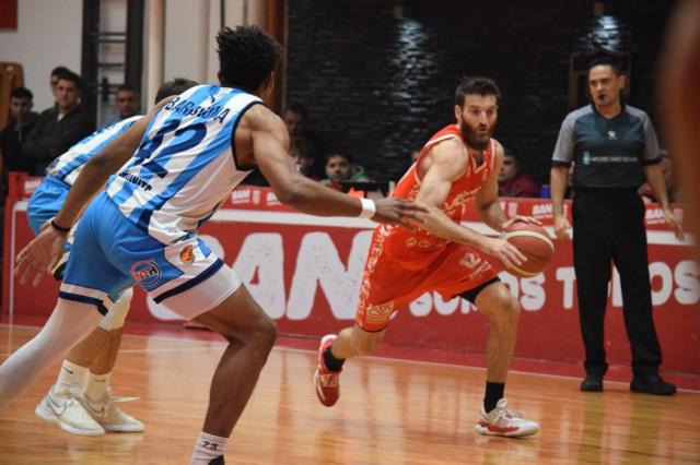 Respondi� el halc�n