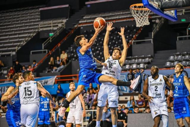 Sur: Uni�n fabric� su segunda victoria