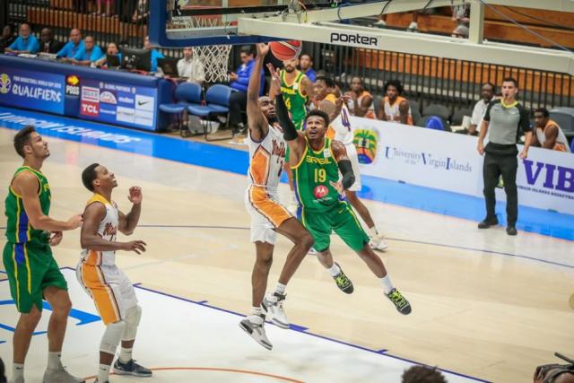 Brasil con boleto, Canad� sin problemas