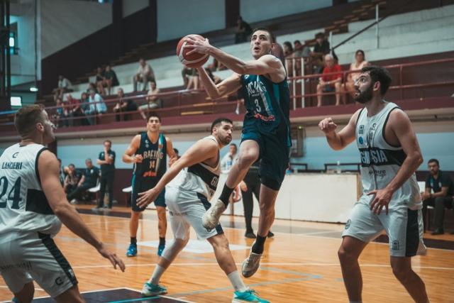 Sur - Grupo 1 y 2: Golpe por duplicado en Lan�s