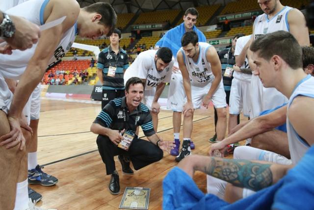 La selecci�n tuvo un mal cierre en Caracas